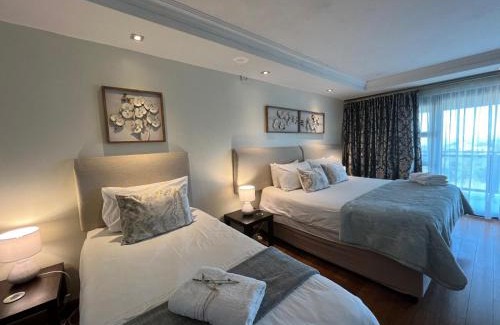 East London House | Oceanfront Escape at Kalashe Bed & Breakfast - Family Friendly