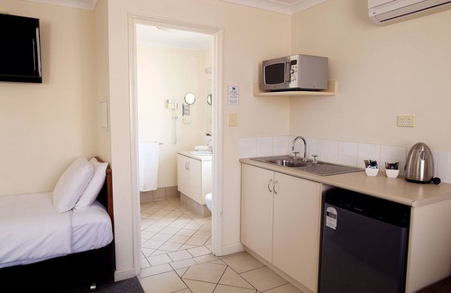 Kalbarri Hotel | Relax at Kalbarri Edge Resort with Oceanfront Views
