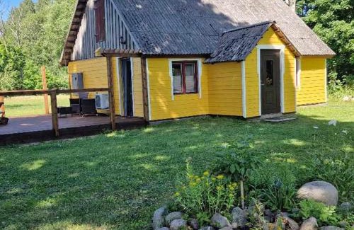 Laaneranna Parish Ski Chalet | Discover Helmküla Puhkemaja: Family-Friendly Retreat