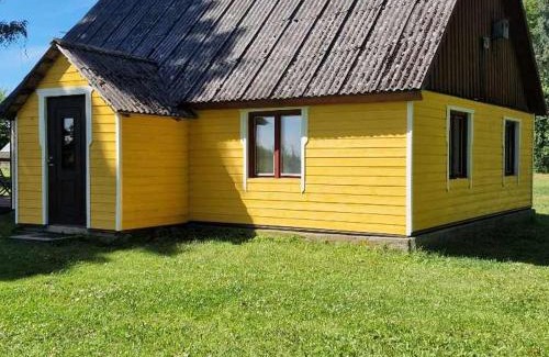 Laaneranna Parish Ski Chalet | Discover Helmküla Puhkemaja: Family-Friendly Retreat