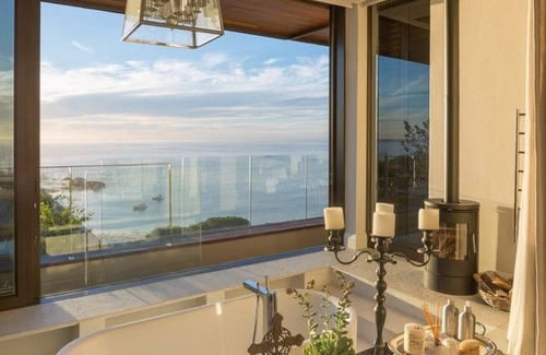 Camps Bay Villa | Experience Kaleidoscope - A Retreat Beyond Expectations