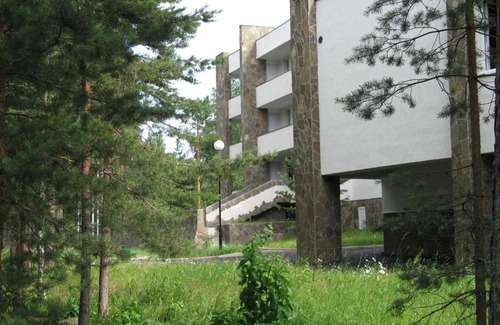 Kosalma Hotel | Pet-Friendly Kalevala Hotel: Ocean Views & Private Pool