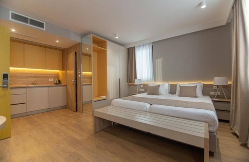 Mostar Hotel | Relax at Kalima Resort: Family-Friendly with Spa & Dining