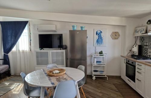 Capaci House | Oceanfront Kalimera: Guest Rated 9.6, Breakfast Included!