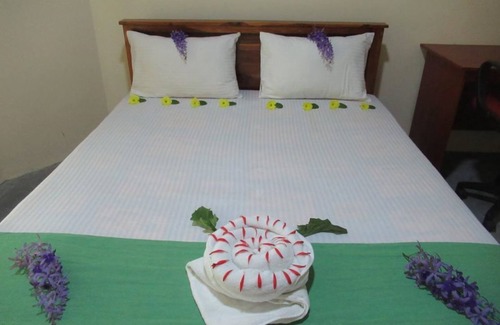 Medaketiya House | Discover Kalindu Residence: Family-Friendly with Breakfast