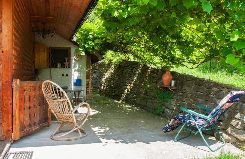 Piwniczna-Zdroj House | Pet-Friendly Retreat at Kalinowa Chata - Rated 9.2/10
