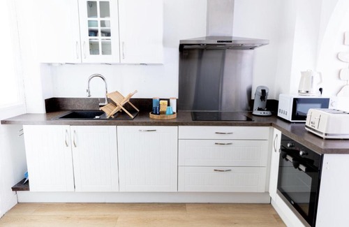 Bray-Dunes Apartment | Kalithéa: Beach Vacations with Oceanfront Views Await