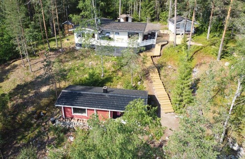 Savonlinna House | Pet-Friendly Kallioranta with Private Beach & Ocean View