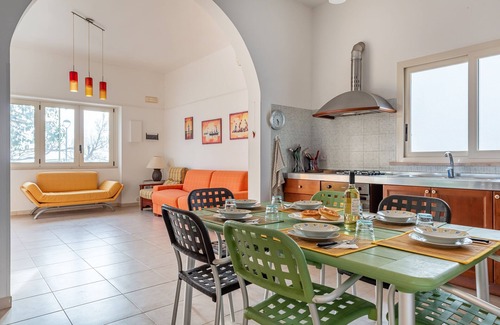 Capilungo House | Cozy Kallisti Beach House - Oceanfront Retreat in Italy