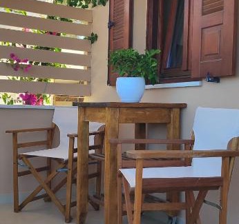 Monolithos Villa | Pet-Friendly Kallistis Beach House with Oceanfront Views