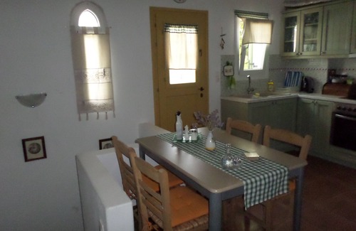 Marpissa House | Experience Kallisto 2 Villa with Oceanfront Pool & Spa