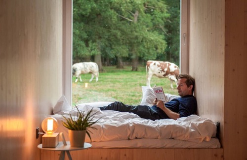 Wuustwezel House | Family-Friendly Retreat at Kalmdown Cabin in Antwerp