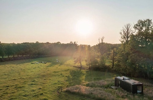 Wuustwezel House | Family-Friendly Retreat at Kalmdown Cabin in Antwerp