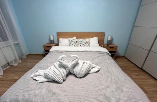 Sampeteris Apartment | Experience Kalnciema Flat - Family-Friendly with 9.7 Rating