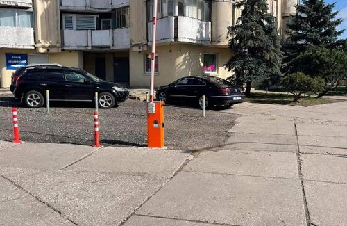 Kaunas Apartment | Pet-Friendly Kalniečių Apartamentai for Family Getaways
