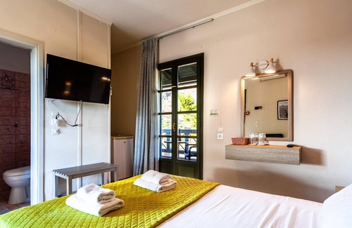Kalogria Apartment | Explore Kalogria Summer Retreats - Family-Friendly Escape