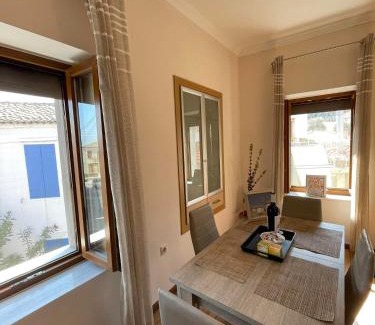 Kontias House | Pet-Friendly Escape at Kalokairi Kontias - Rated 9.5/10