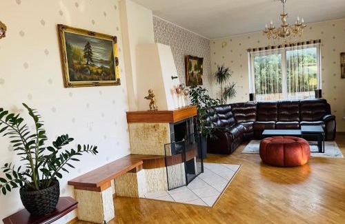 Klaipeda Apartment | Discover Kalotės Vila: Pet and Child Friendly Retreat