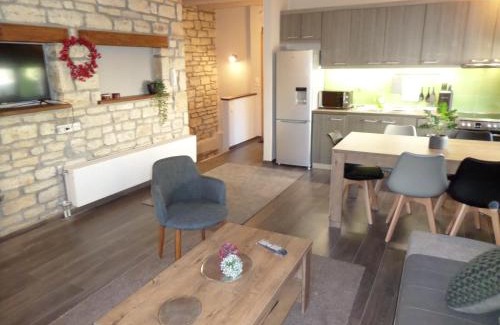 Pogoni Apartment | Experience Kalpaki Stone Apartment 2: Top-Rated Family Retreat