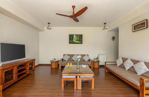 Kotagiri Villa | Serene Kalpavriksha: 4 BR Lake-Facing Villa Escape