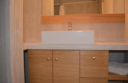 Palaiochora Apartment | Welcoming Kalypso Studios & Rooms: Pet and Child-Friendly Stay