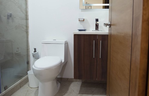 Colonia Cuauhtemoc Apartment | Convenient Stay at Kalyte, Steps from Ángel de Reforma