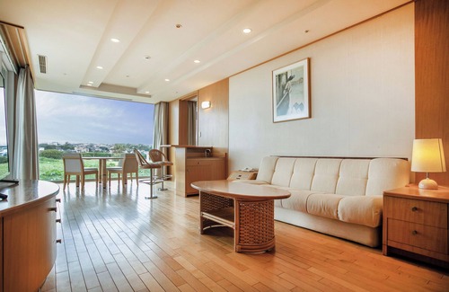 Kamakura Hotel | Discover Kamakura Prince Hotel: Pool, Restaurant & More