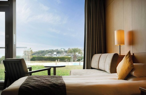 Kamakura Hotel | Discover Kamakura Prince Hotel: Pool, Restaurant & More