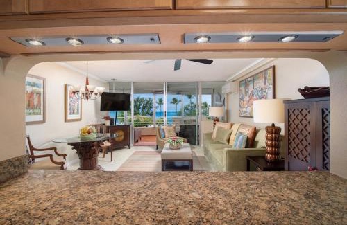 Kihei Apartment | Kamaole Beach Royale 307 by Coldwell Banker Island Vacations