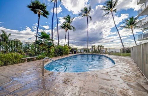 Kihei Condo | Oceanfront 2 Bedroom Condo at Kamaole Nalu, #604