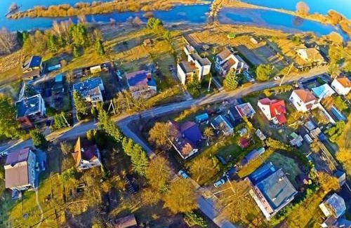 Kaunas County House | Idyllic Kambarių Nuoma in Kačerginė Resort with Ocean Views