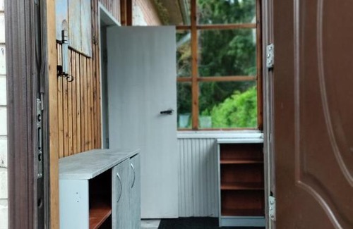 Kurtuvenai Apartment | Pet-Friendly Kambariu Nuoma in Tytuvenuose Awaits You