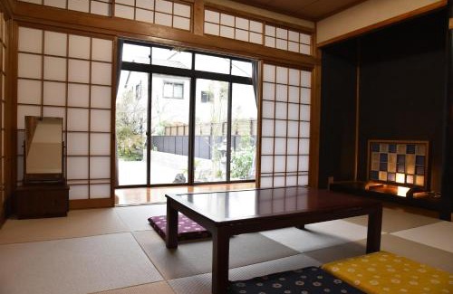 Beppu Villa | Discover Kamekawa Yukari Ann: Child-Friendly Retreat & Hot Tub