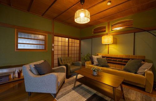 Beppu Villa | Discover Kamekawa Yukari Ann: Child-Friendly Retreat & Hot Tub