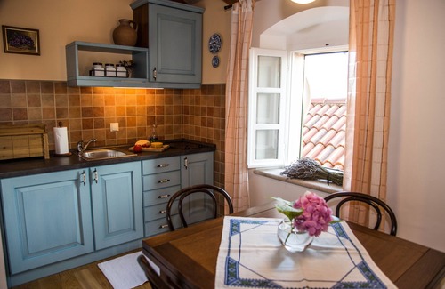 Lovorno Villa | Kameni Dvori - Family-Friendly Villa with Pool near Dubrovnik