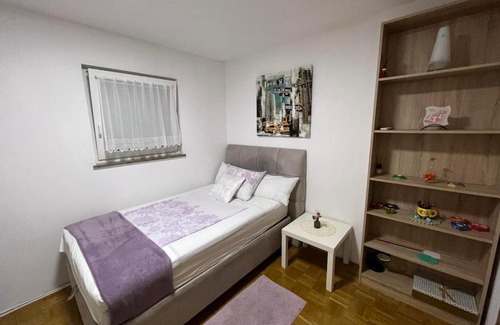 Koper Apartment | Ocean View Haven: Guest Rated 10/10 at Kami Hotel