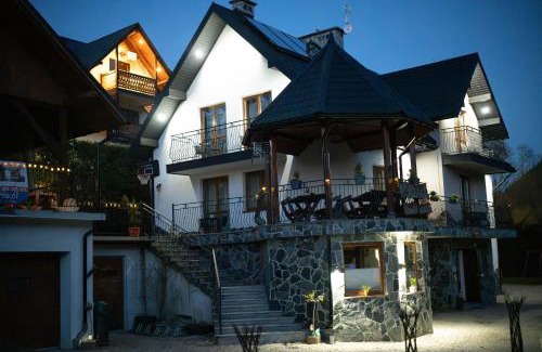 Polany House | Pet-Friendly Retreat at Kamila – Rated 9/10 by Guests