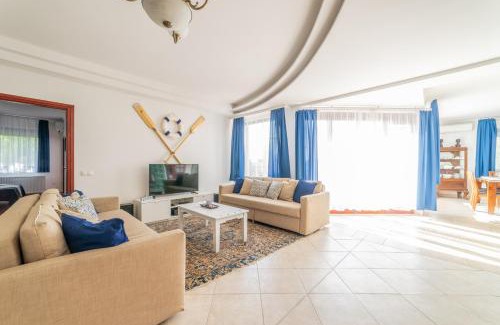 Balatonkenese Apartment | Discover Family-Friendly Comfort at Kamilla Villa