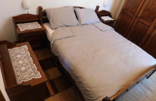 Ilirska Bistrica House | Experience Comfort at Kamnita hiša Stari klesar