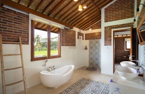 Melayang Resort | Embrace Relaxation at Kampung Uma Dawa Resort and Spa
