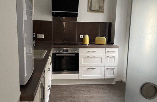 Neuruppin Apartment | Prime Kamrath Vacation Apartment in Neuruppin's Heart
