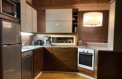 Lampivaara House | Family-Friendly Kamula with Spa & Kitchen Amenities