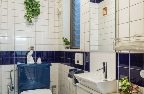 Sannenzaka Ninenzaka House | Discover Kamuro An: Eco-Friendly Stay with Top Reviews