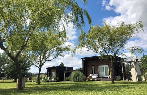 Tandil Cabin | Relax at Kan Yu Country Loft with Pool and Ocean Views