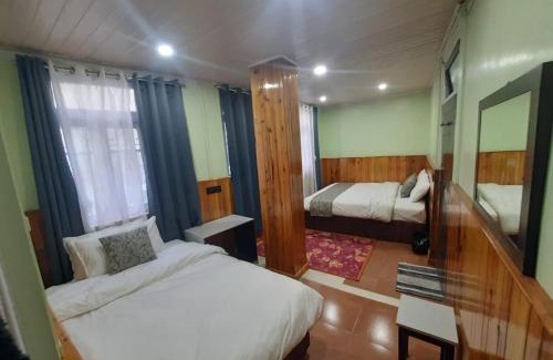 Darjeeling Bed & Breakfast | Kid-Friendly Kanari B&B with Great Guest Reviews