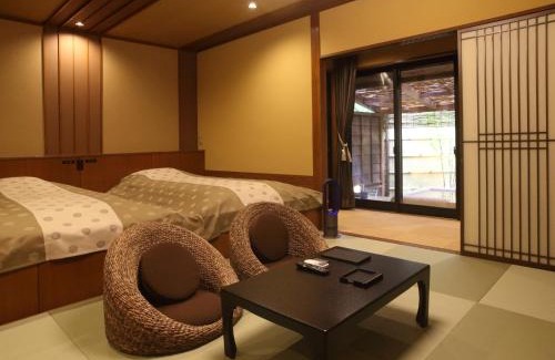 Yuwaku Hot Spring Hotel | Relaxing Retreat at Kanazawa Yuwaku Onsen Kokarian