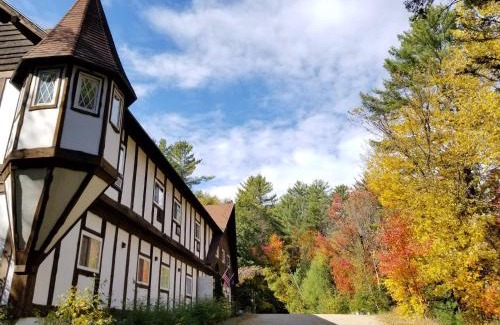 Conway Bed & Breakfast | Relax at Kancamagus Swift River Inn - 4-Star Retreat