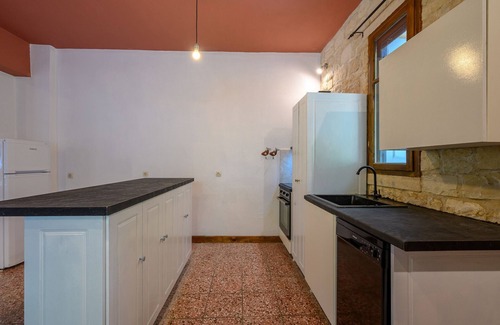 Lampini Villa | Relaxing Kandinella Villa with Pool & Mountain Views