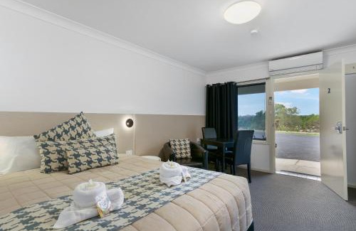 Kandos Hotel | Discover Kandos Fairways Motel: Pet-Friendly Comfort Awaits