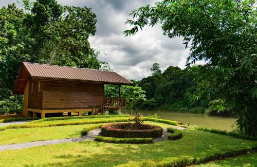 Udapalatha House | Oceanfront Kandy Cabana: Rated 8.5 with Pool & Dining